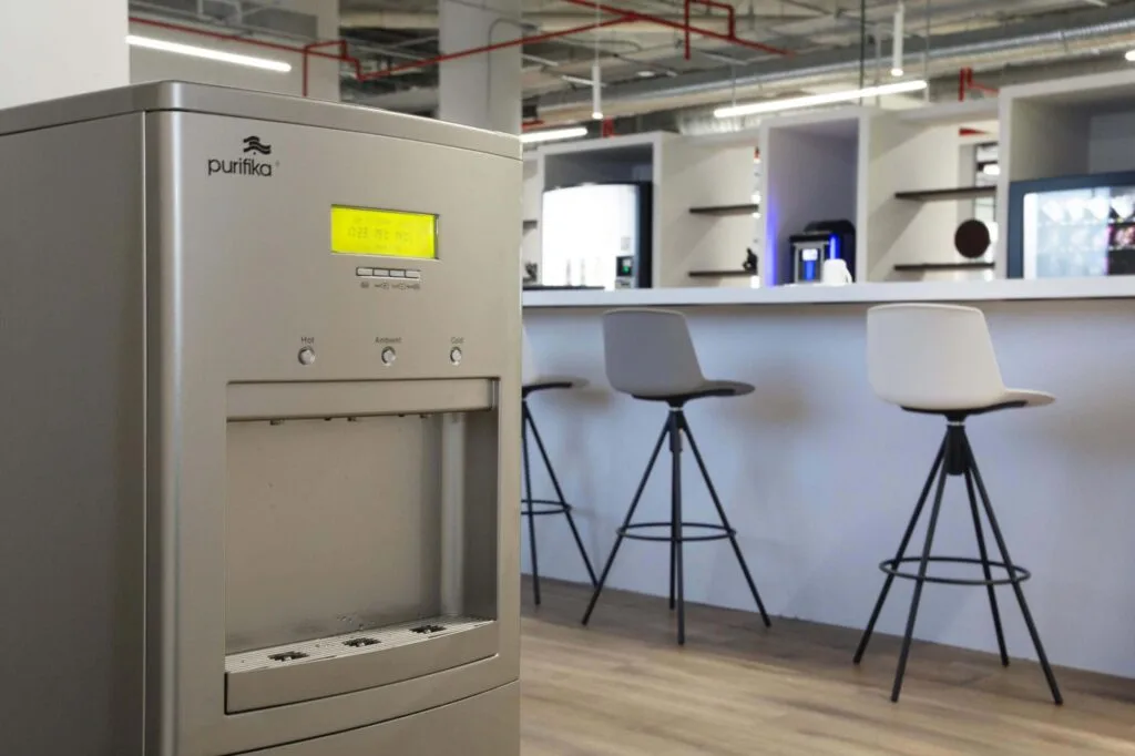 dispensador de agua con purificador Purifika