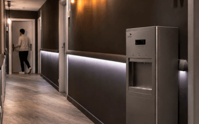 Hospitalidad sustentable: agua purificada y experiencia del huésped